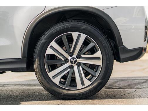 2023 Mitsubishi Outlander Sport SE