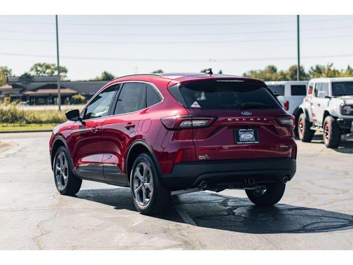 2026 Ford Escape ST-Line Select