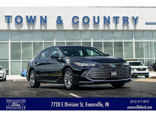 2021 Toyota Avalon Hybrid XLE