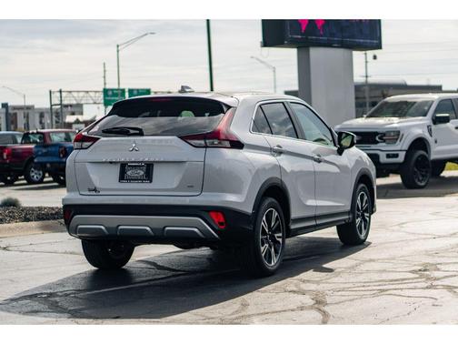 2024 Mitsubishi Eclipse Cross SE