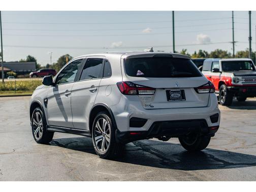 2023 Mitsubishi Outlander Sport 2.0 ES