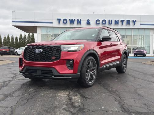 2025 Ford Explorer ST