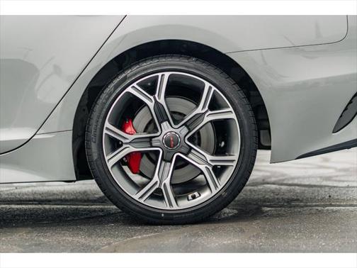 2020 Kia Stinger GT2