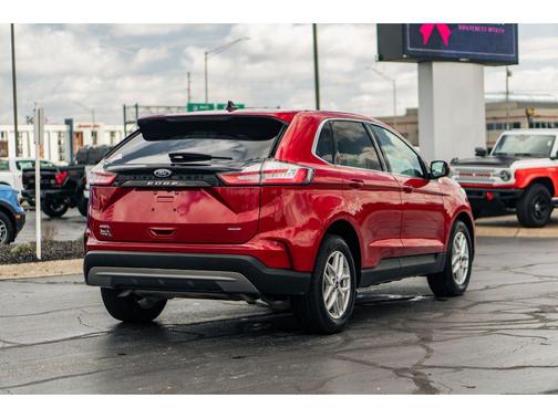 2021 Ford Edge SEL