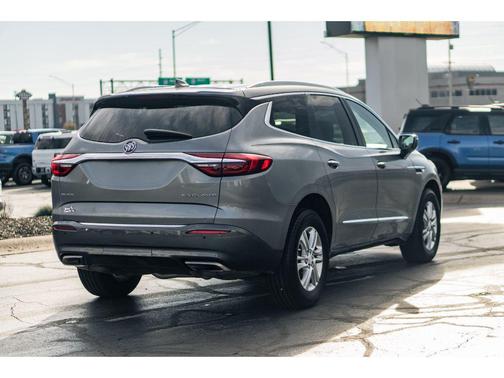 2018 Buick Enclave Essence