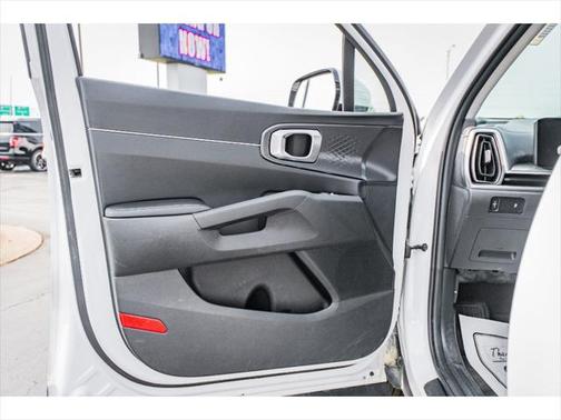 2024 Kia Sorento LX