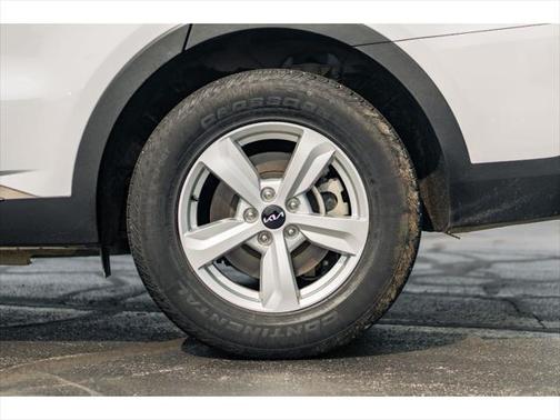 2024 Kia Sorento LX