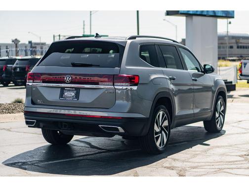 2024 Volkswagen Atlas 2.0T SE w/Technology 4MOTION