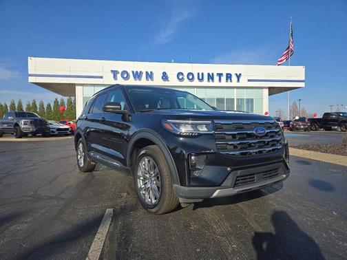 2025 Ford Explorer Active