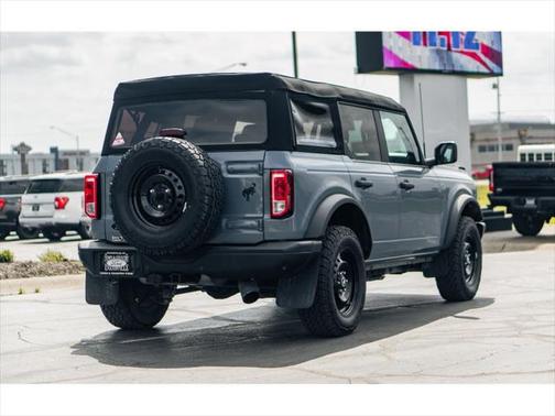 2023 Ford Bronco Black Diamond