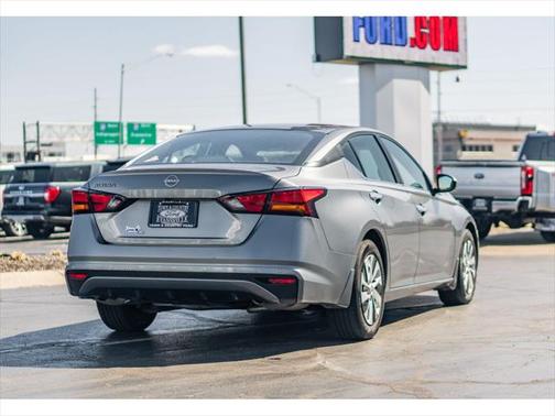2023 Nissan Altima S FWD