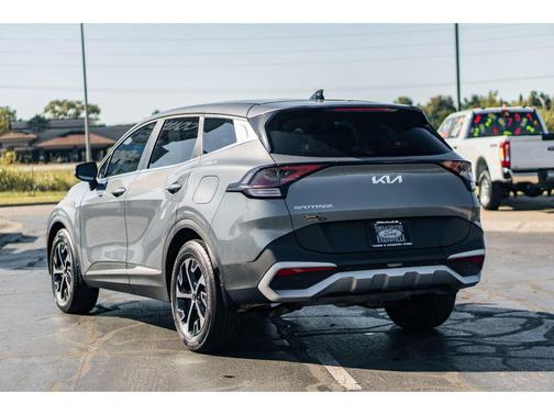 2025 Kia Sportage EX