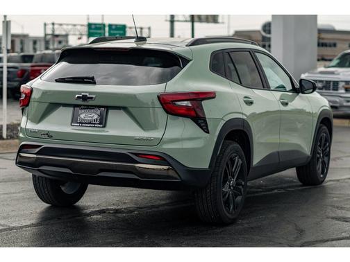 Cacti Green 2025 Chevrolet Trax FWD ACTIV
