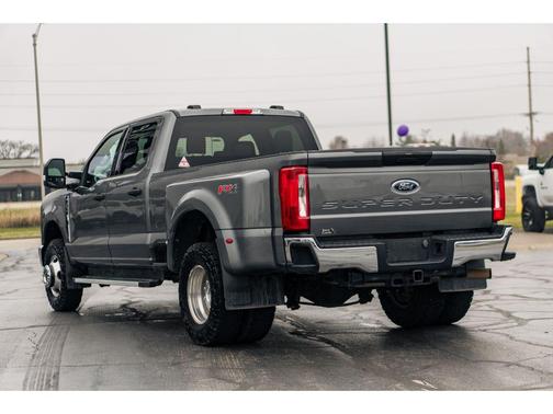 2023 Ford F-350 XLT