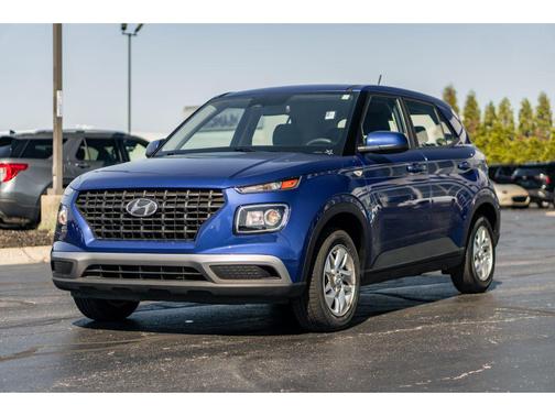 2024 Hyundai VENUE SE