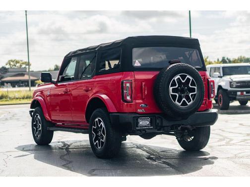 2022 Ford Bronco Outer Banks