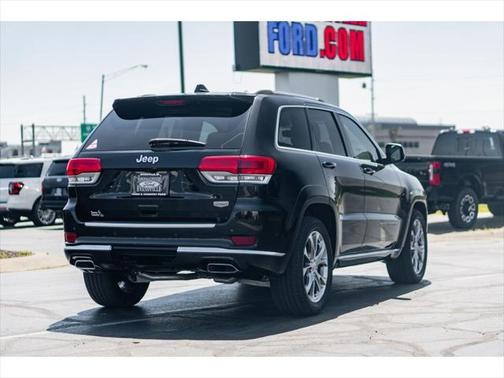 2019 Jeep Grand Cherokee Summit