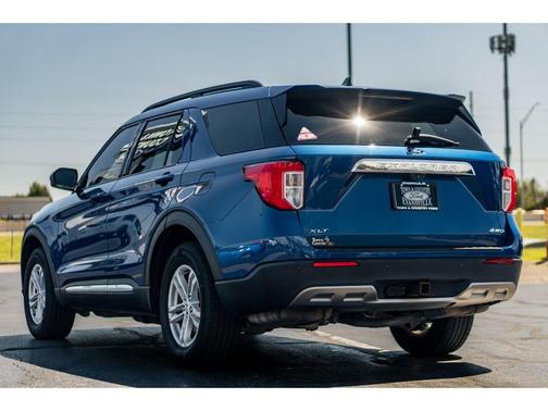 Atlas Blue Metallic 2021 Ford Explorer XLT