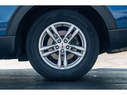 Atlas Blue Metallic 2021 Ford Explorer XLT