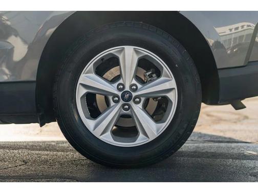 Carbonized Gray Metallic 2021 Ford Edge SE