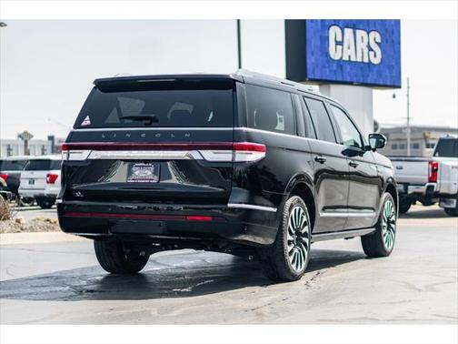 2023 Lincoln Navigator Black Label