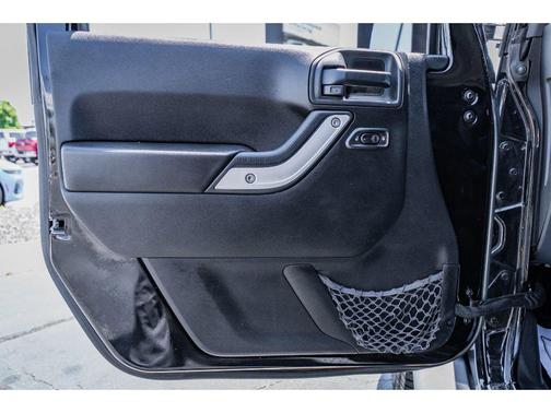 Black Clearcoat 2014 Jeep Wrangler Unlimited Sahara