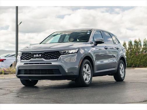 2022 Kia Sorento LX
