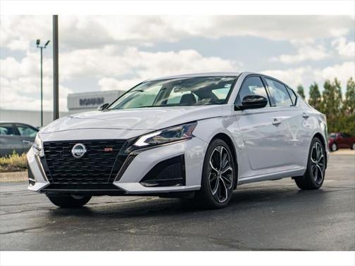 2024 Nissan Altima SR FWD