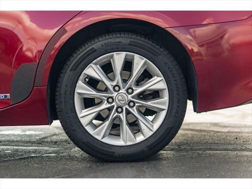 2015 Lexus ES 300h Base