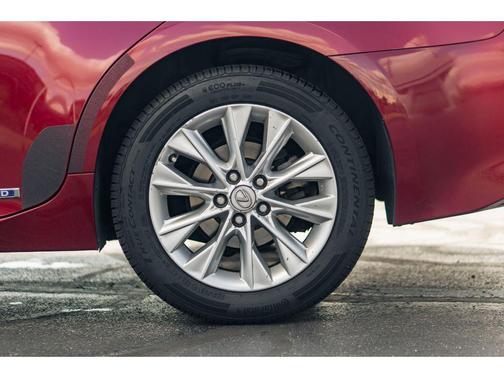 2015 Lexus ES 300h Base