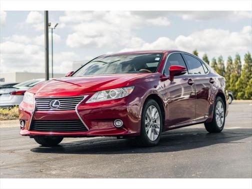 2015 Lexus ES 300h Base