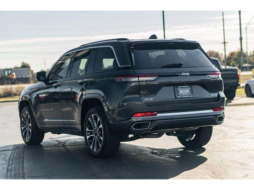 2023 Jeep Grand Cherokee Overland