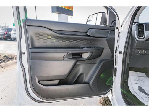 Oxford White 2025 Ford Ranger XL