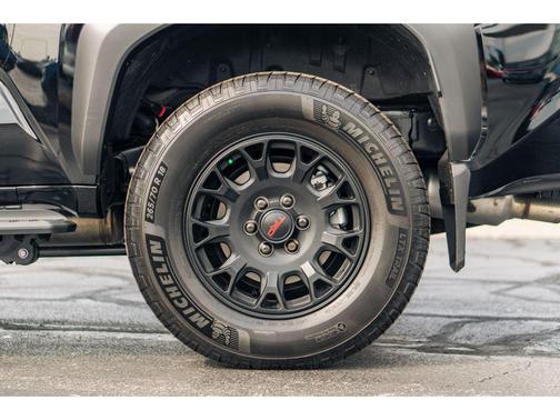 2025 Toyota 4Runner TRD Off Road