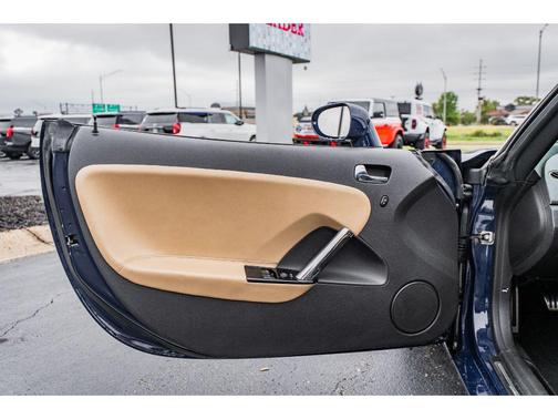 2009 Saturn Sky Base