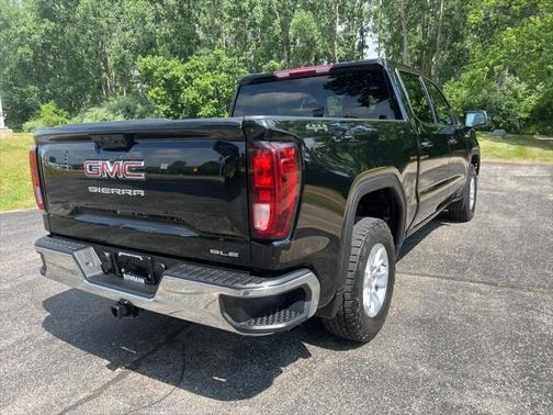 2023 GMC Sierra 1500 SLE