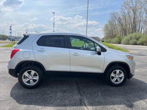 2022 Chevrolet Trax LS