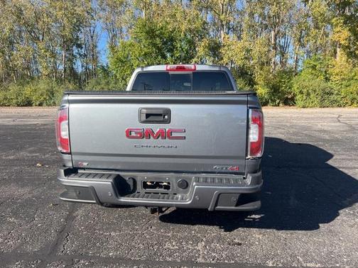 2022 GMC Canyon AT4