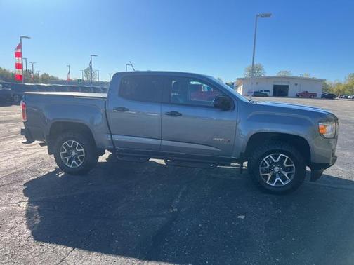2022 GMC Canyon AT4