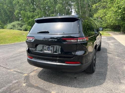 2021 Jeep Grand Cherokee L Altitude