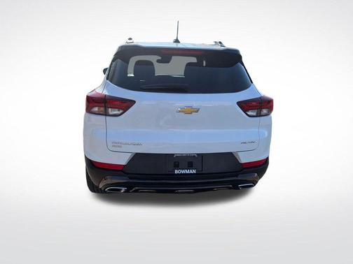 Summit White 2023 Chevrolet Trailblazer ACTIV