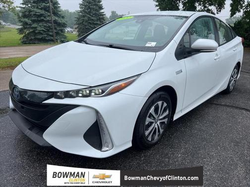 2022 Toyota Prius Prime LE