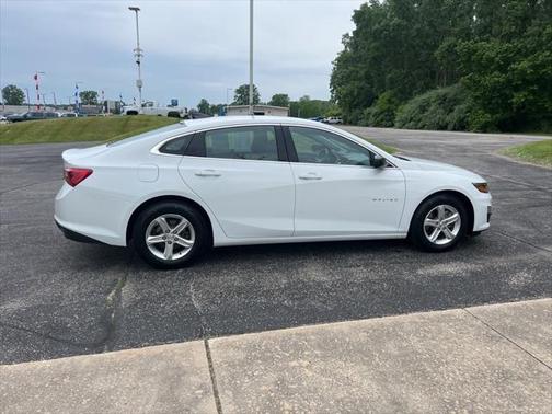 2022 Chevrolet Malibu 1LS