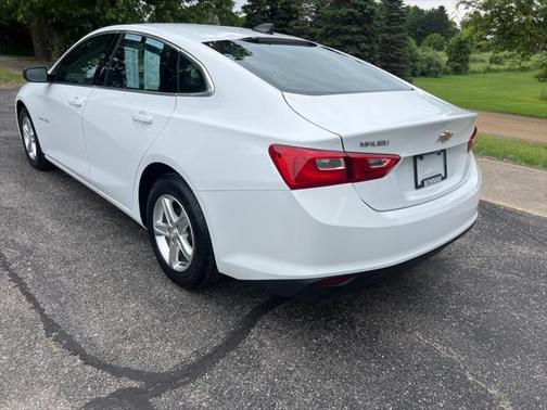 2022 Chevrolet Malibu 1LS