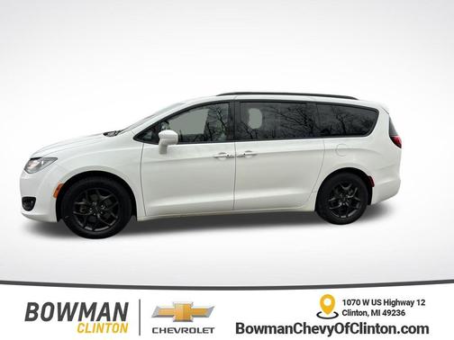 2018 Chrysler Pacifica Touring-L Plus