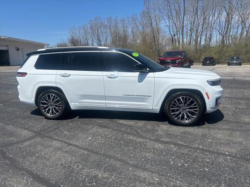 2022 Jeep Grand Cherokee L Summit Reserve