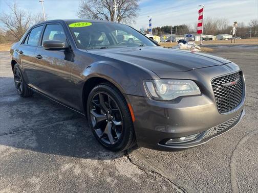 2022 Chrysler 300 S