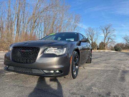 2022 Chrysler 300 S