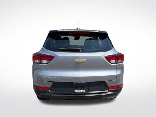 Sterling Gray Metallic 2023 Chevrolet Trailblazer LS