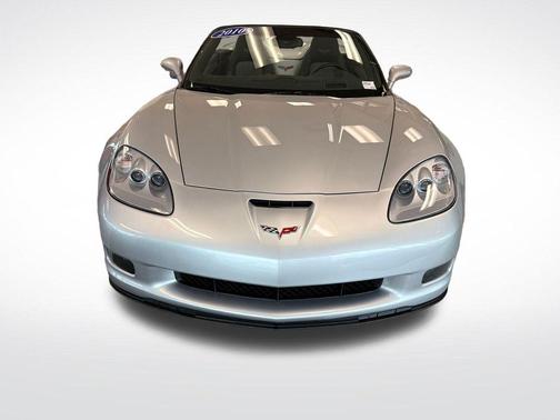 Blade Silver Metallic 2010 Chevrolet Corvette Grand Sport
